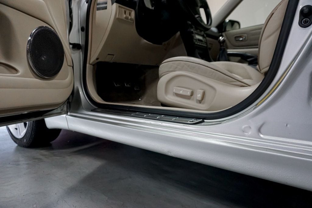 2002 Lexus IS 300 *5-Speed Manual* *2JZ 3.0L 6-Cyl* *LSD* *Millennium Silver*  - 22944261 - 68