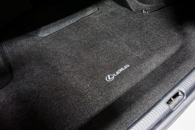 2002 Lexus IS 300 *5-Speed Manual* *2JZ 3.0L 6-Cyl* *LSD* *Millennium Silver*  - 22944261 - 88