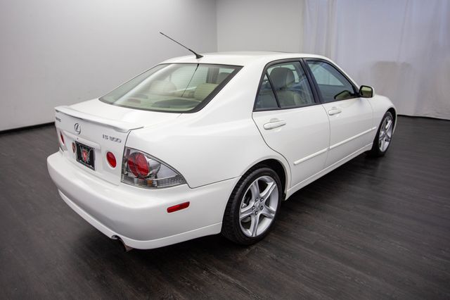 2002 Lexus IS 300 Base Trim - 22920552 - 9