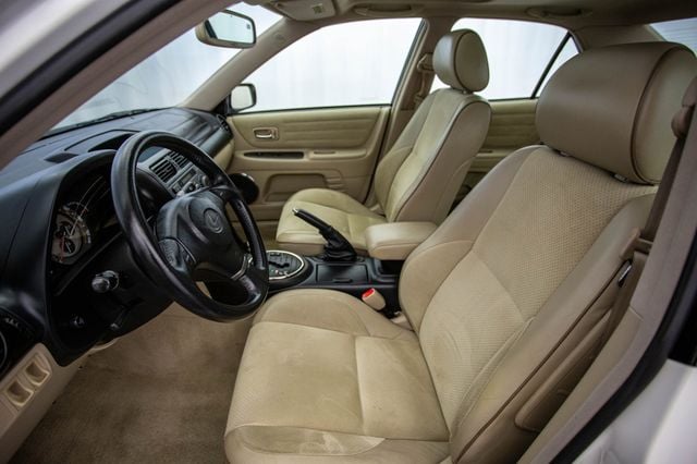 2002 Lexus IS 300 Base Trim - 22920552 - 17