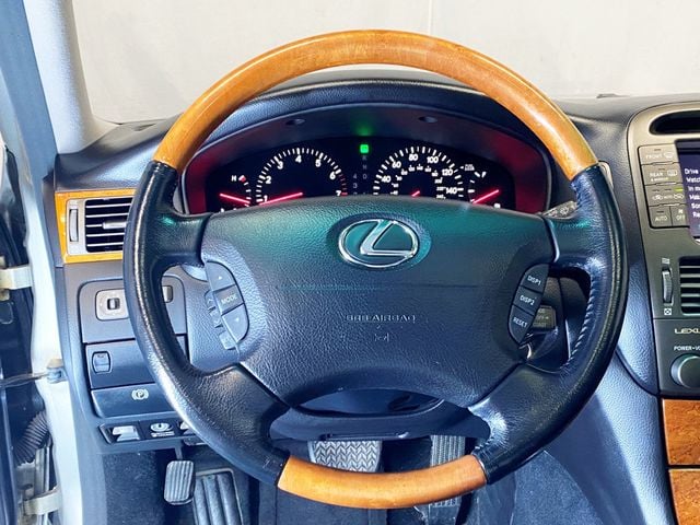 2002 Lexus LS 430 4dr Sedan - 22998606 - 21