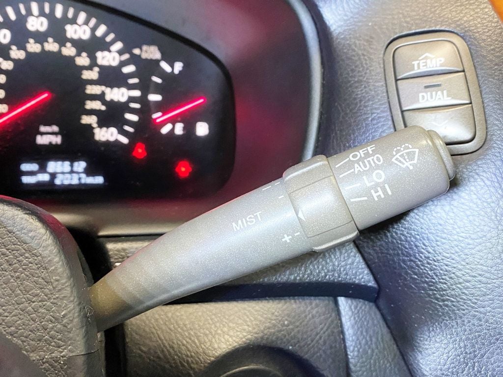 2002 Lexus LS 430 4dr Sedan - 22998606 - 26