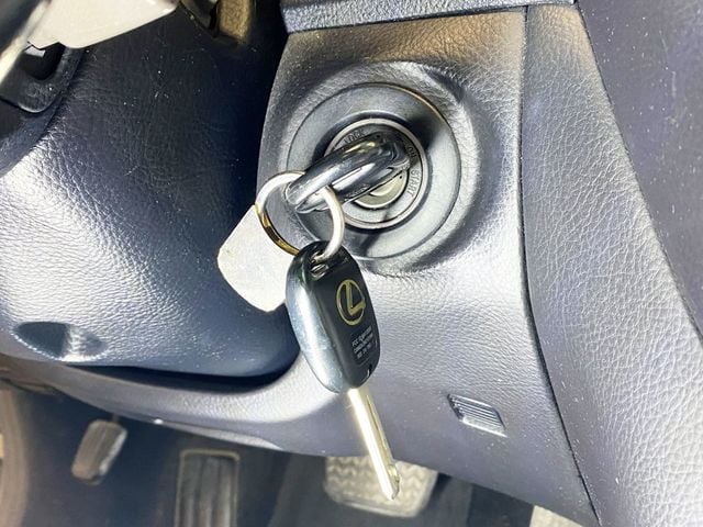 2002 Lexus LS 430 4dr Sedan - 22998606 - 28