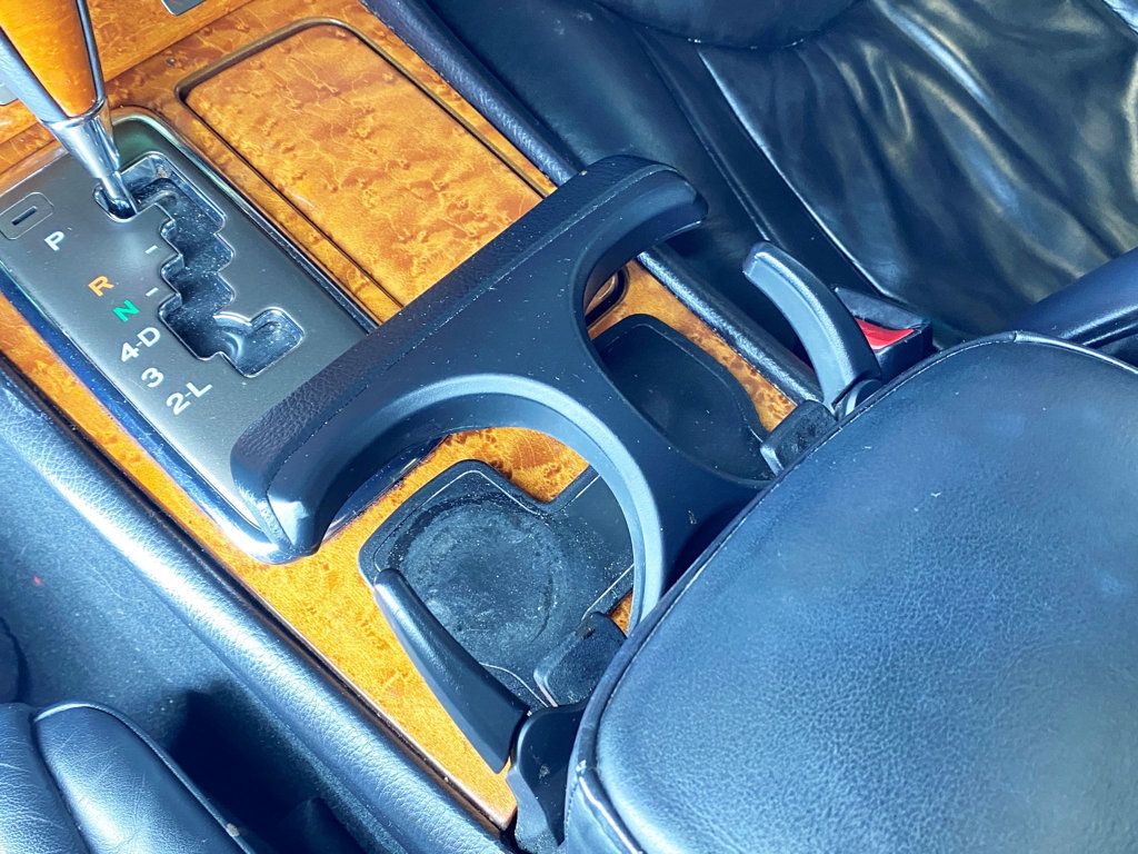 2002 Lexus LS 430 4dr Sedan - 22998606 - 34