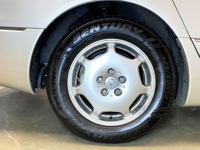 2002 Lexus LS 430 4dr Sedan - 22998606 - 53