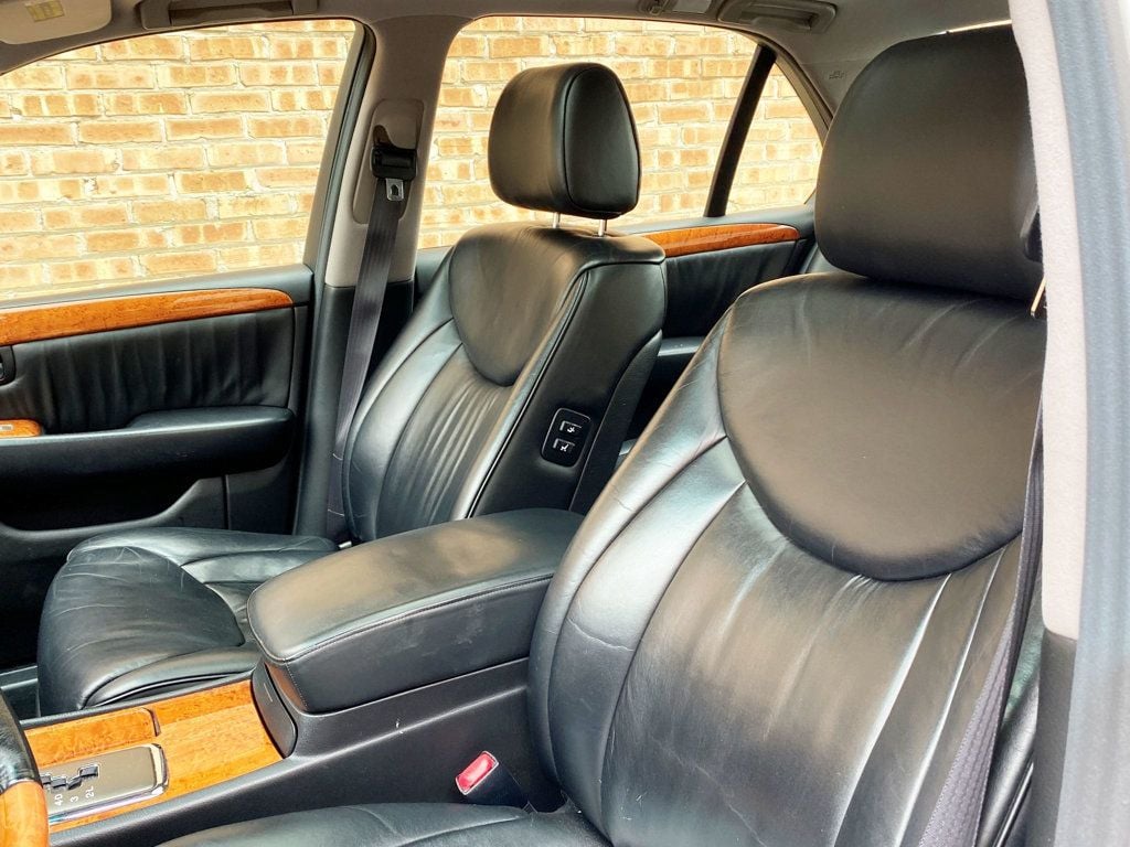 2002 Lexus LS 430 4dr Sedan - 22998606 - 6