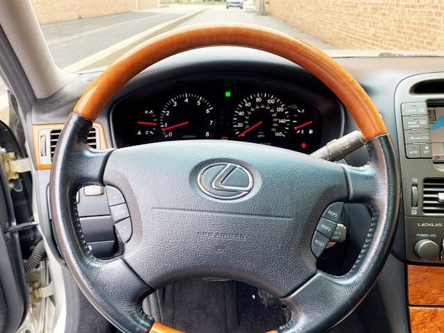 2002 Lexus LS 430 4dr Sedan - 22998606 - 7