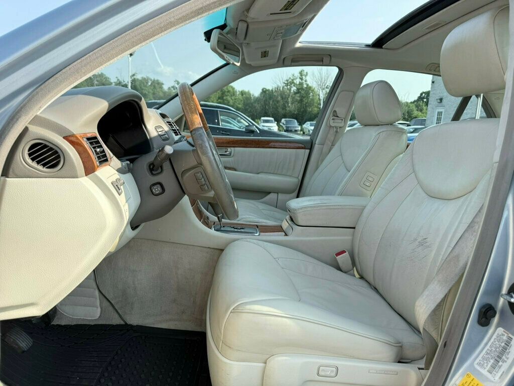 2002 Lexus LS 430 photo 14