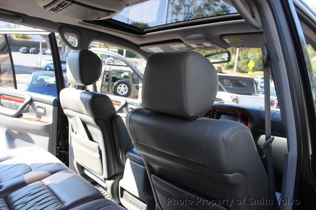 2002 Lexus LX 470 4dr SUV - 22573396 - 16