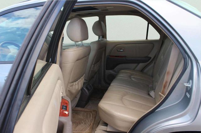 2002 Lexus RX 300 4dr SUV 4WD - 23014701 - 5