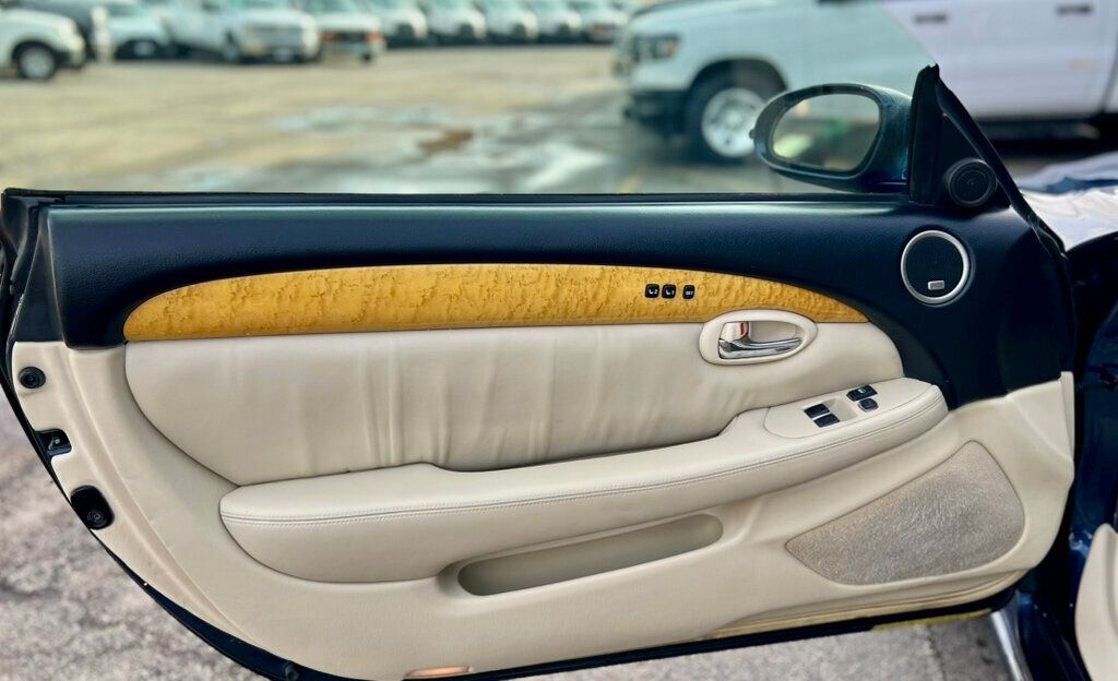 2002 Lexus SC 430 2dr Convertible - 22974657 - 14