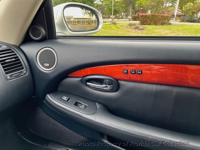 2002 Lexus SC 430 Convertible Hardtop Mark Levinson - 22742032 - 56