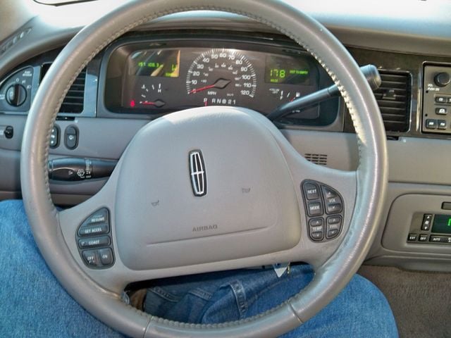 2002 lincoln town car transmission