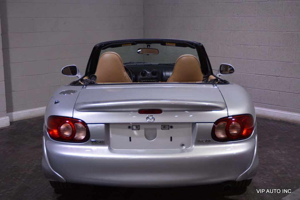 2002 Mazda MX-5 Miata 2dr Convertible LS Automatic - 22545930 - 19