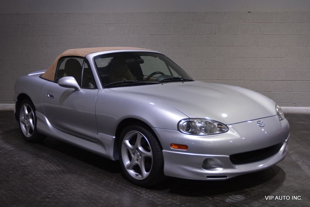 2002 Mazda MX-5 Miata 2dr Convertible LS Automatic - 22545930 - 2