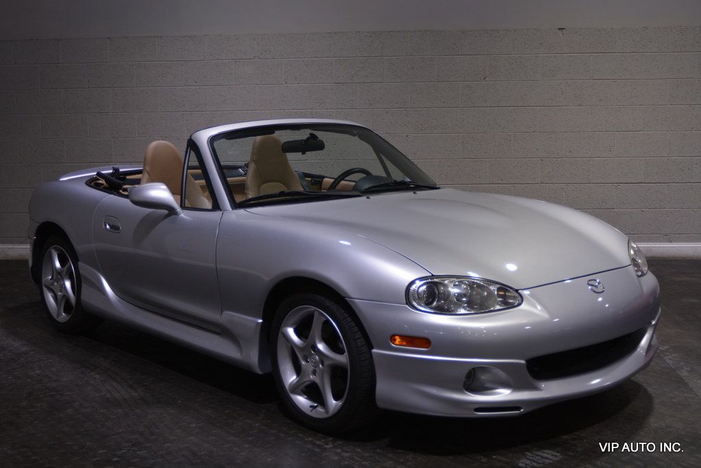 2002 Mazda MX-5 Miata 2dr Convertible LS Automatic - 22545930 - 36