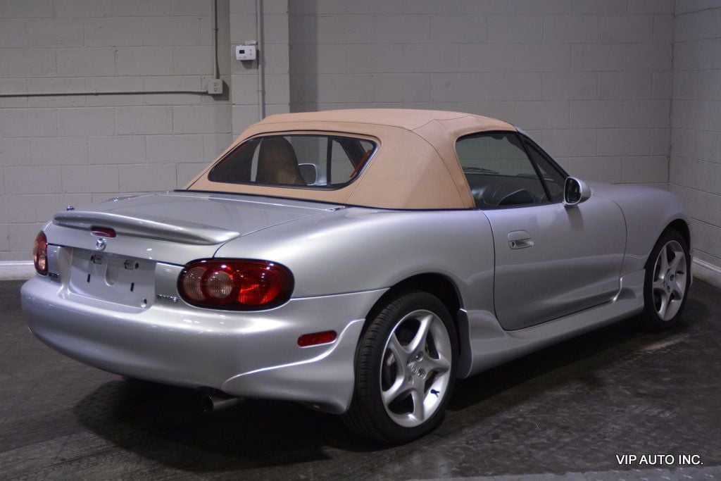 2002 Mazda MX-5 Miata 2dr Convertible LS Automatic - 22545930 - 7