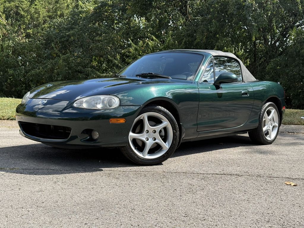 2002 Mazda MX-5 Miata 5 Speed Manual/Power Windows-Locks/Great MPG/LOW MILES!! - 23072399 - 0