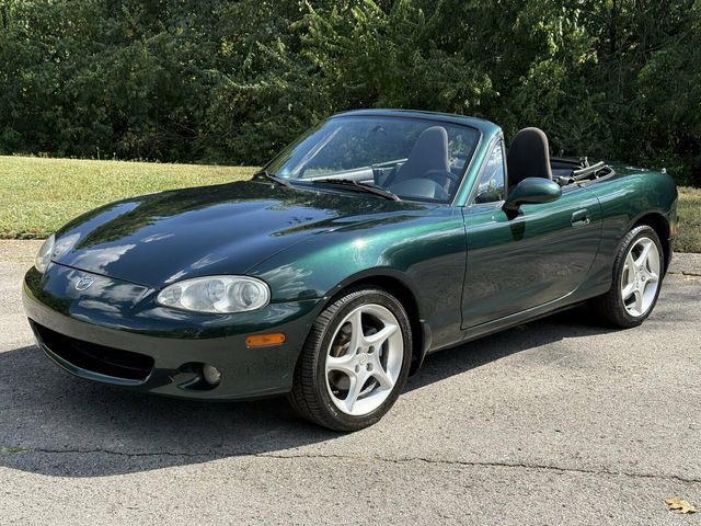 2002 Mazda MX-5 Miata 5 Speed Manual/Power Windows-Locks/Great MPG/LOW MILES!! - 23072399 - 13