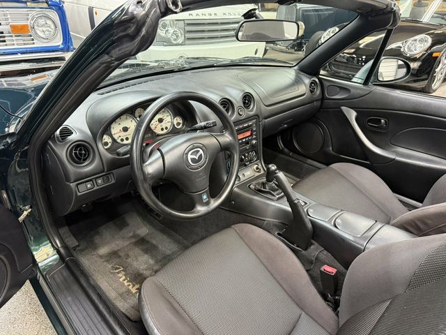 2002 Mazda MX-5 Miata 5 Speed Manual/Power Windows-Locks/Great MPG/LOW MILES!! - 23072399 - 18