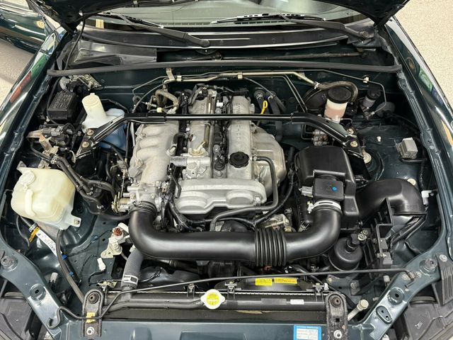 2002 Mazda MX-5 Miata 5 Speed Manual/Power Windows-Locks/Great MPG/LOW MILES!! - 23072399 - 32