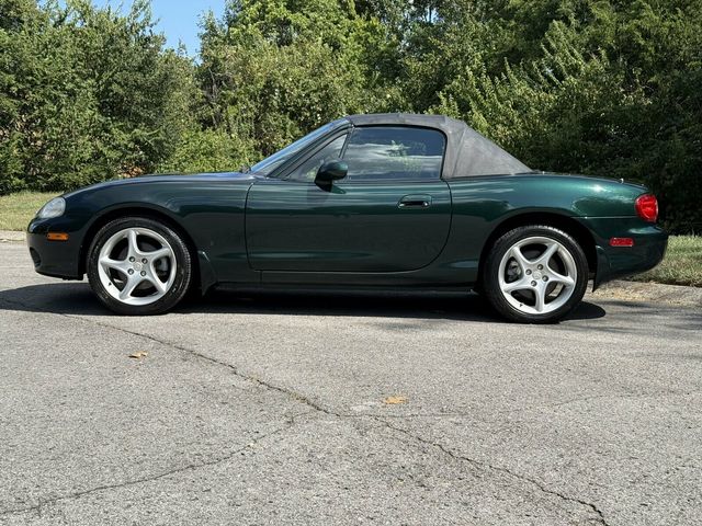 2002 Mazda MX-5 Miata 5 Speed Manual/Power Windows-Locks/Great MPG/LOW MILES!! - 23072399 - 3