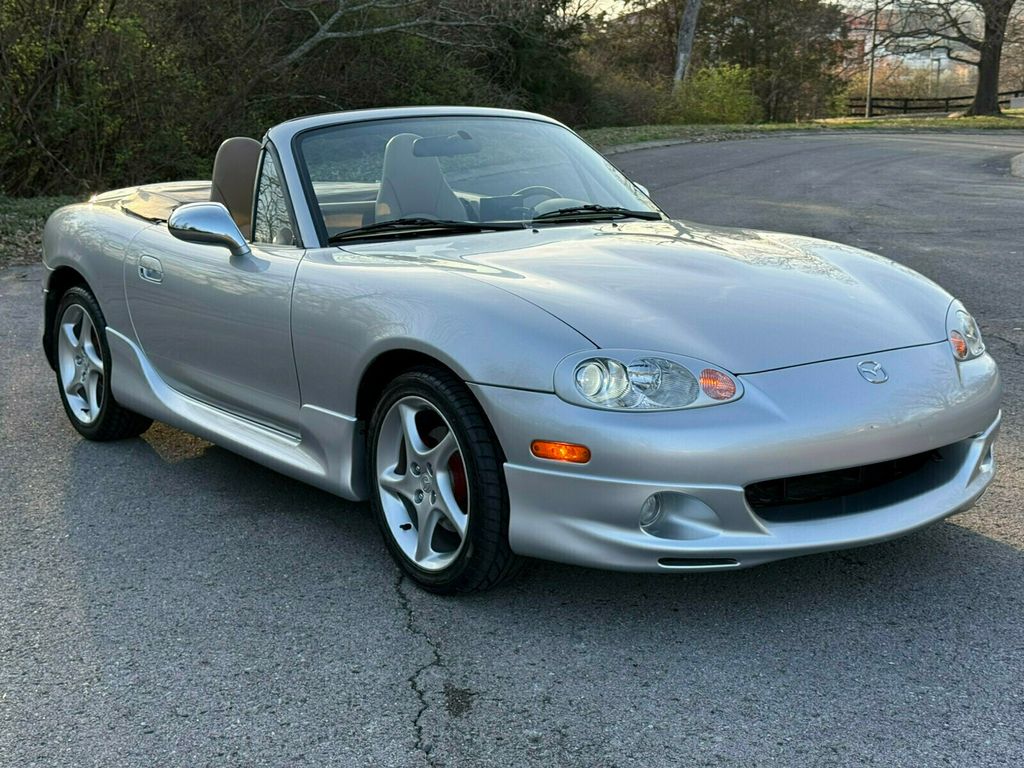 2002 Mazda MX-5 Miata LS, Rare Factory Hardtop, Appearance Pack 1, Rear Spoiler - 22995005 - 16