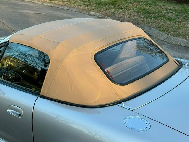 2002 Mazda MX-5 Miata LS, Rare Factory Hardtop, Appearance Pack 1, Rear Spoiler - 22995005 - 30