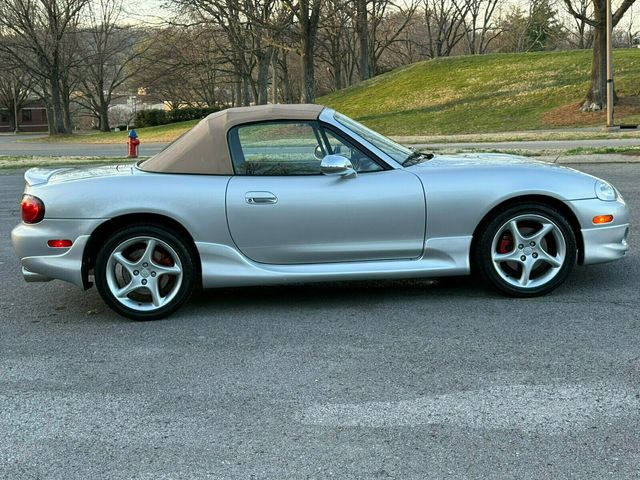 2002 Mazda MX-5 Miata LS, Rare Factory Hardtop, Appearance Pack 1, Rear Spoiler - 22995005 - 33