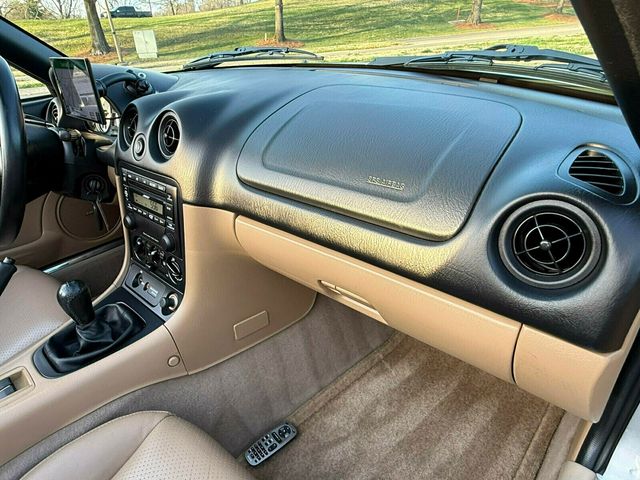 2002 Mazda MX-5 Miata LS, Rare Factory Hardtop, Appearance Pack 1, Rear Spoiler - 22995005 - 45