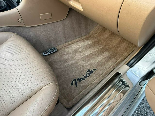 2002 Mazda MX-5 Miata LS, Rare Factory Hardtop, Appearance Pack 1, Rear Spoiler - 22995005 - 50