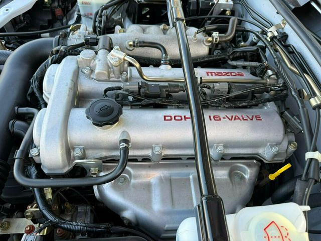 2002 Mazda MX-5 Miata LS, Rare Factory Hardtop, Appearance Pack 1, Rear Spoiler - 22995005 - 56