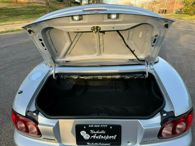 2002 Mazda MX-5 Miata LS, Rare Factory Hardtop, Appearance Pack 1, Rear Spoiler - 22995005 - 60