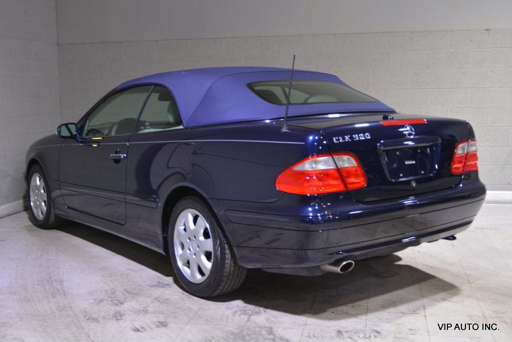 2002 Mercedes-Benz CLK CLK320 2dr Cabriolet 3.2L - 22916561 - 2