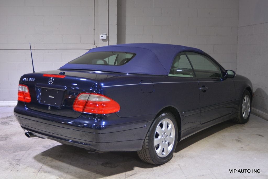 2002 Mercedes-Benz CLK CLK320 2dr Cabriolet 3.2L - 22916561 - 3
