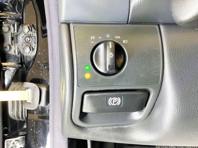 2002 Mercedes-Benz CLK CLK430 2dr Cabriolet 4.3L - 22908662 - 32