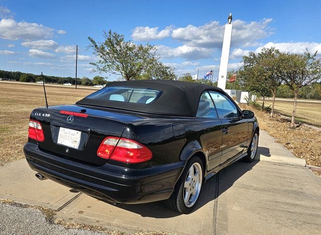 2002 Mercedes-Benz CLK CLK430 2dr Cabriolet 4.3L - 22389422 - 4