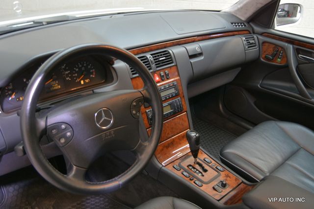 2002 Mercedes-Benz E-Class E320 SE - 23056617 - 16