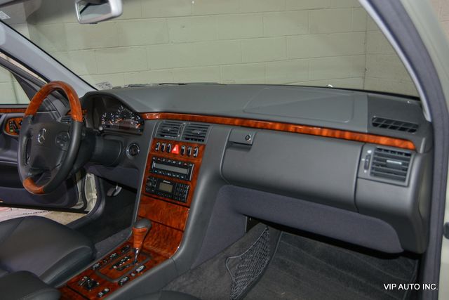 2002 Mercedes-Benz E-Class E430 - 22985959 - 11