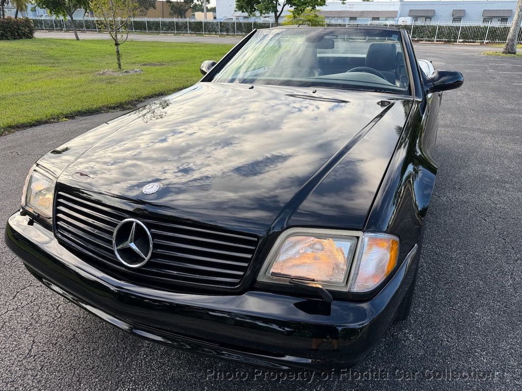 2002 Mercedes-Benz SL-Class SL500 Roadster AMG Sport Package R129 - 23057037 - 17