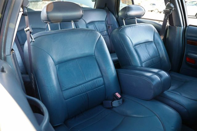 2002 Mercury Grand Marquis 4dr Sedan LS Premium - 22930824 - 16