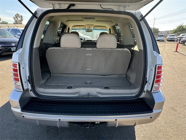 2002 Mercury Mountaineer 4dr 114" WB AWD - 22629236 - 13