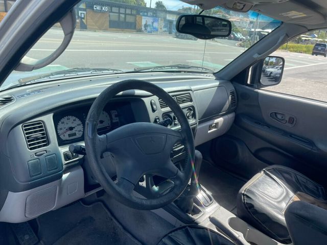 2002 Mitsubishi Montero Sport 4dr 4WD XLS - 22827015 - 11