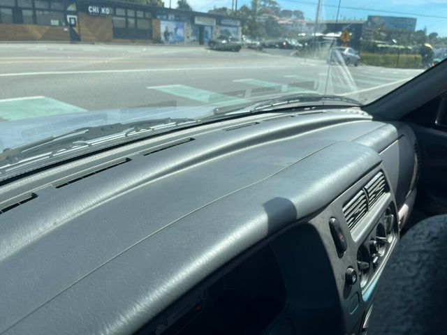 2002 Mitsubishi Montero Sport 4dr 4WD XLS - 22827015 - 12