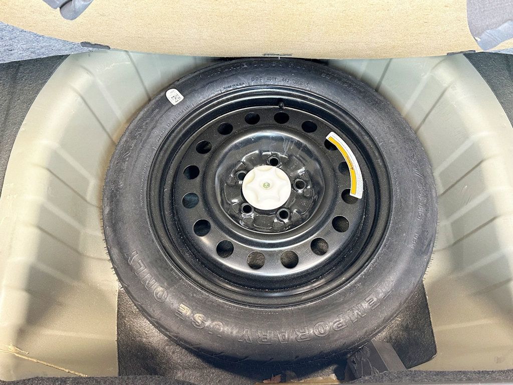 2002 Nissan Altima 4dr Sedan S Automatic - 23051681 - 35