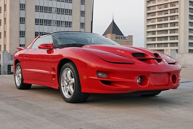 2002 Pontiac Firebird 2002 Pontiac Trans Am WS6 T-Top Coupe - 16409082 - 18