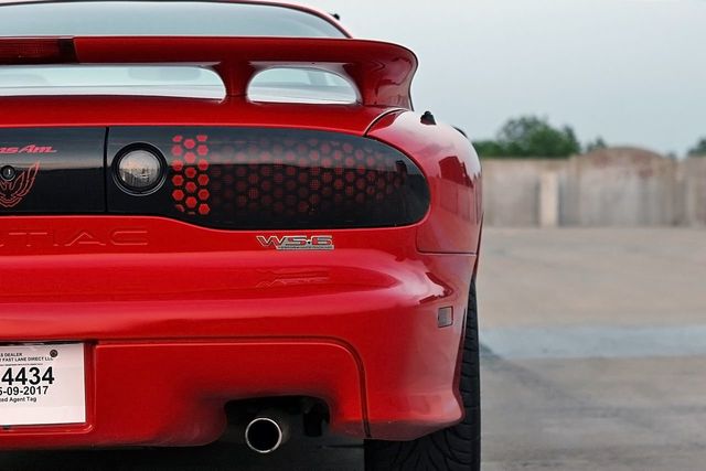 2002 Pontiac Firebird 2002 Pontiac Trans Am WS6 T-Top Coupe - 16409082 - 30