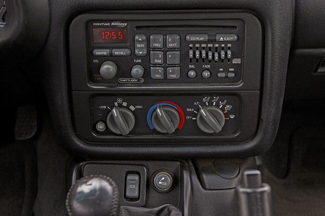 2002 Pontiac Firebird 2002 Pontiac Trans Am WS6 T-Top Coupe - 16409082 - 61