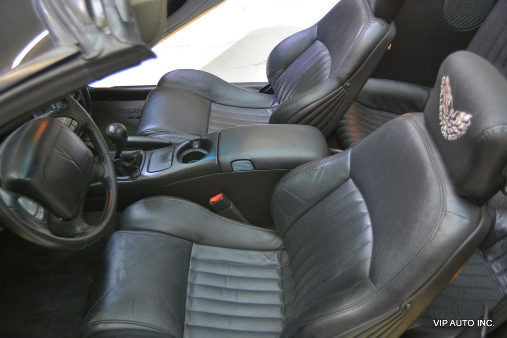 2002 Pontiac Firebird 2dr Convertible Trans Am - 23052660 - 28