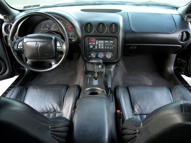 2002 Pontiac Firebird Formula - 22893584 - 24